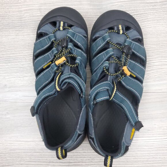 Keen Newport H2 big kids sandals in navy - Picture 9 of 10